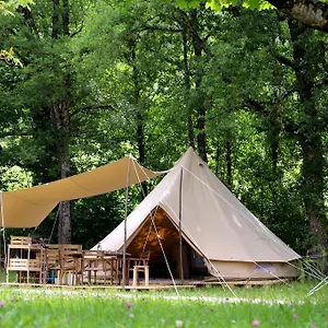 Atypik Nomad Tente de luxe Recoubeau-Jansac