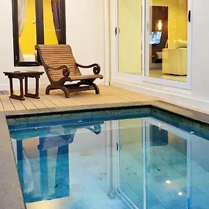  Villa Maya Kori Indonesia