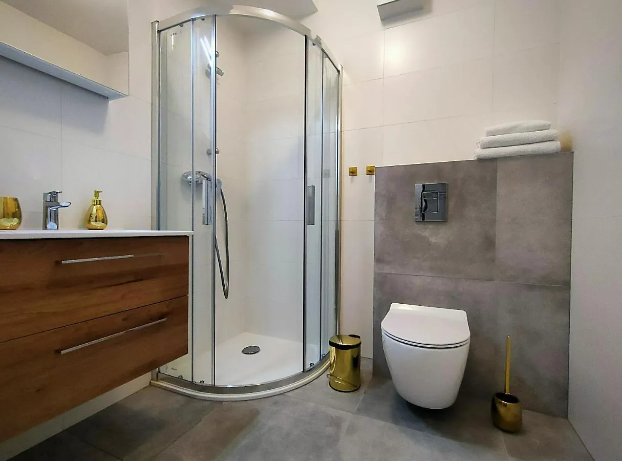 Hugo Star Apartments Cracovia Polonia